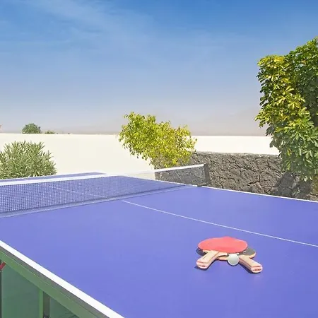 Villa Playa Blanca Sleeps 8 Pool Air Con Wifi